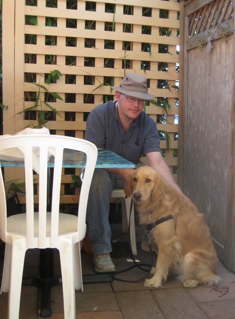 Golden Retriever at Gecko's outdoor seating