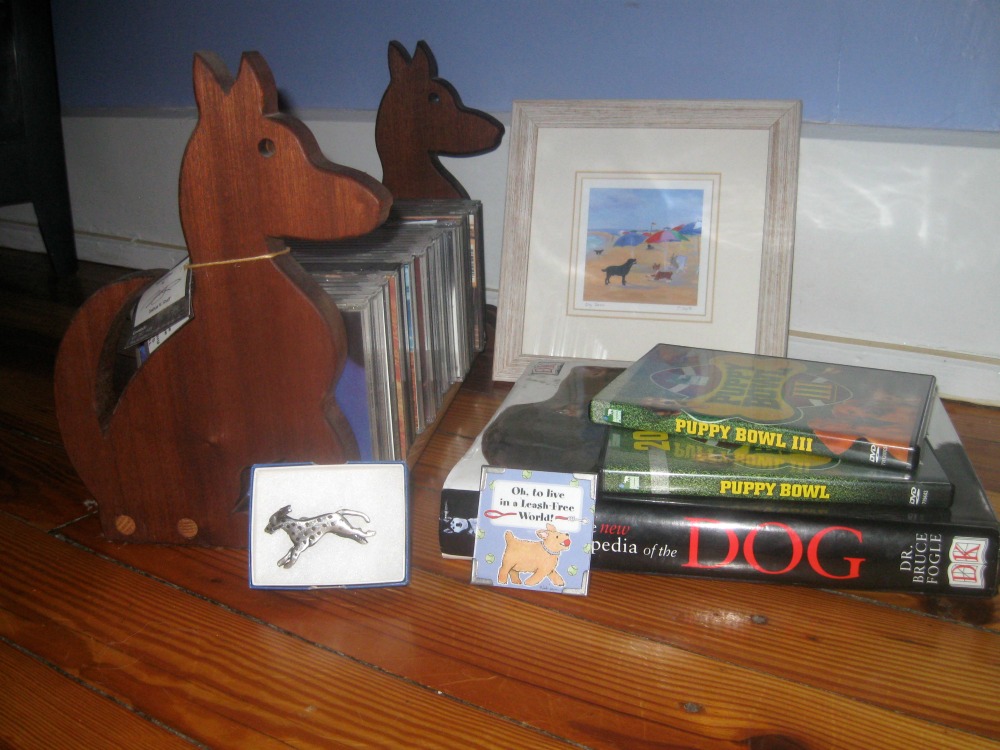 Dog decor items to be sold.